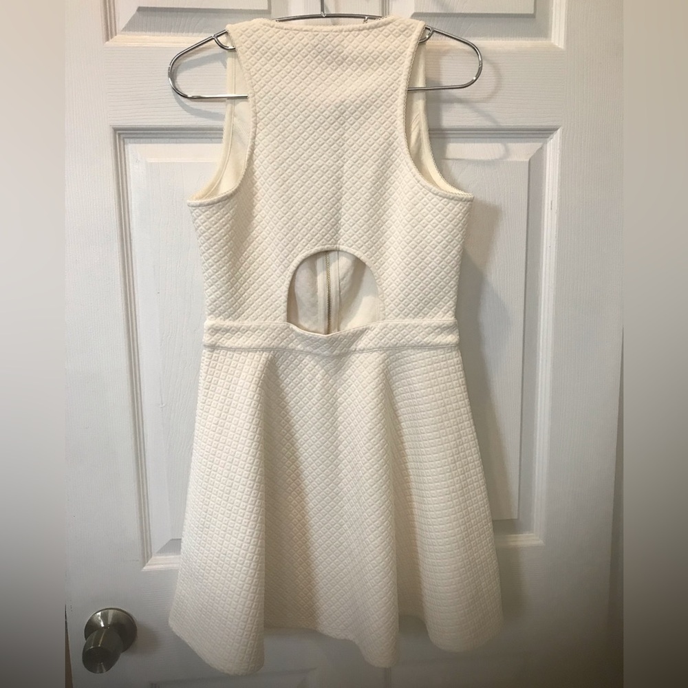 NWT Bebe dress - Picture 3 of 4